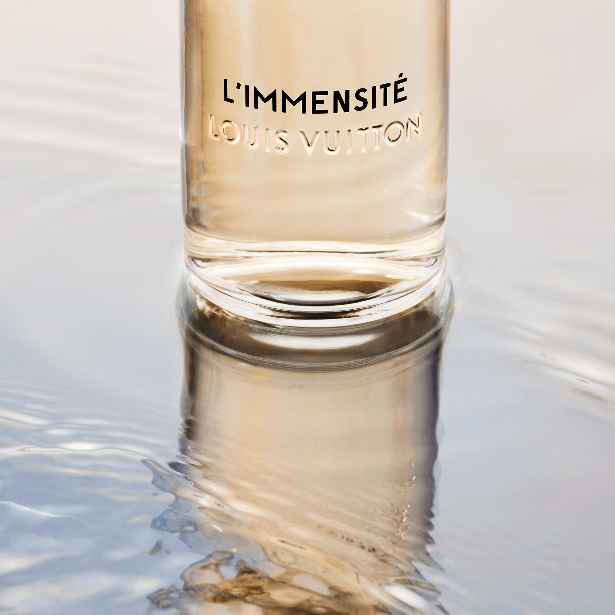 Perfume L'Immensité  Perfumes y Beauty Colecciones Perfumes masculinos | LOUIS VUITTON (Zoom de producto)